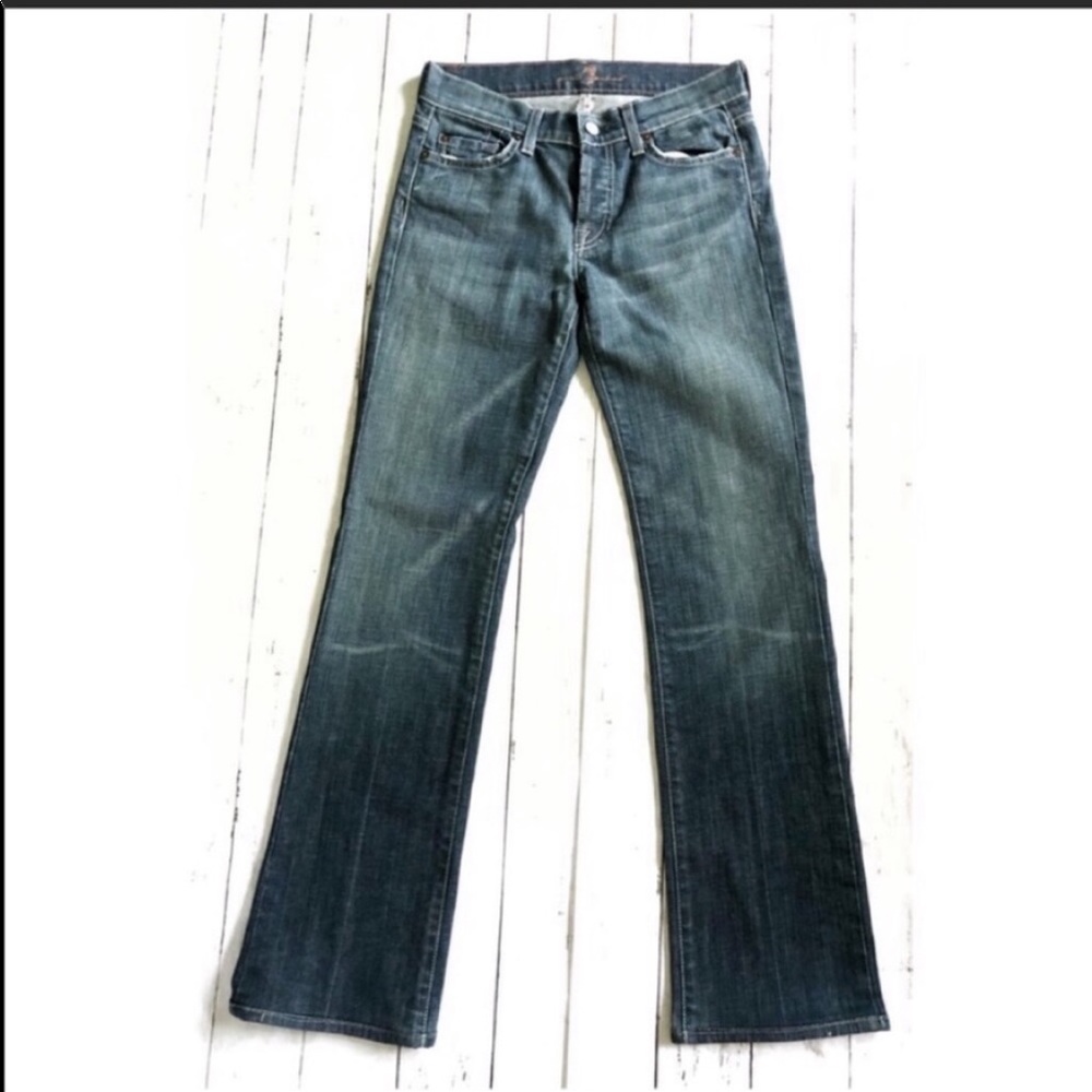7 For All Mankind Boy Cut Jeans-Size 25 x 31